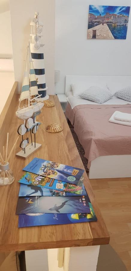 Apartment Golden Sun, Novigrad, Istria, Croatia Novigrad Istria Dış mekan fotoğraf